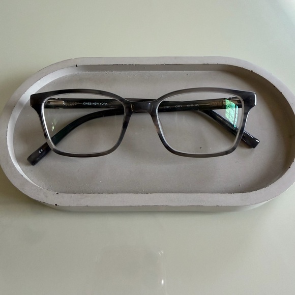 Jones New York Accessories - JONES NEW YORK EYEGLASSES 👓 FRAMES. LIKE NEW🎉FINAL FREE SHIPPING NO OFFERS